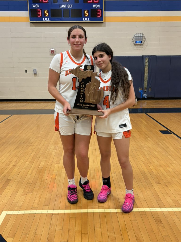 Mia Hammoud tweet media