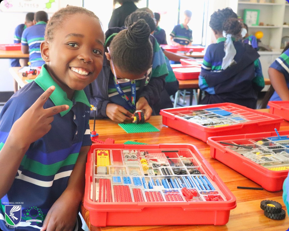 Mitchell House tweet media