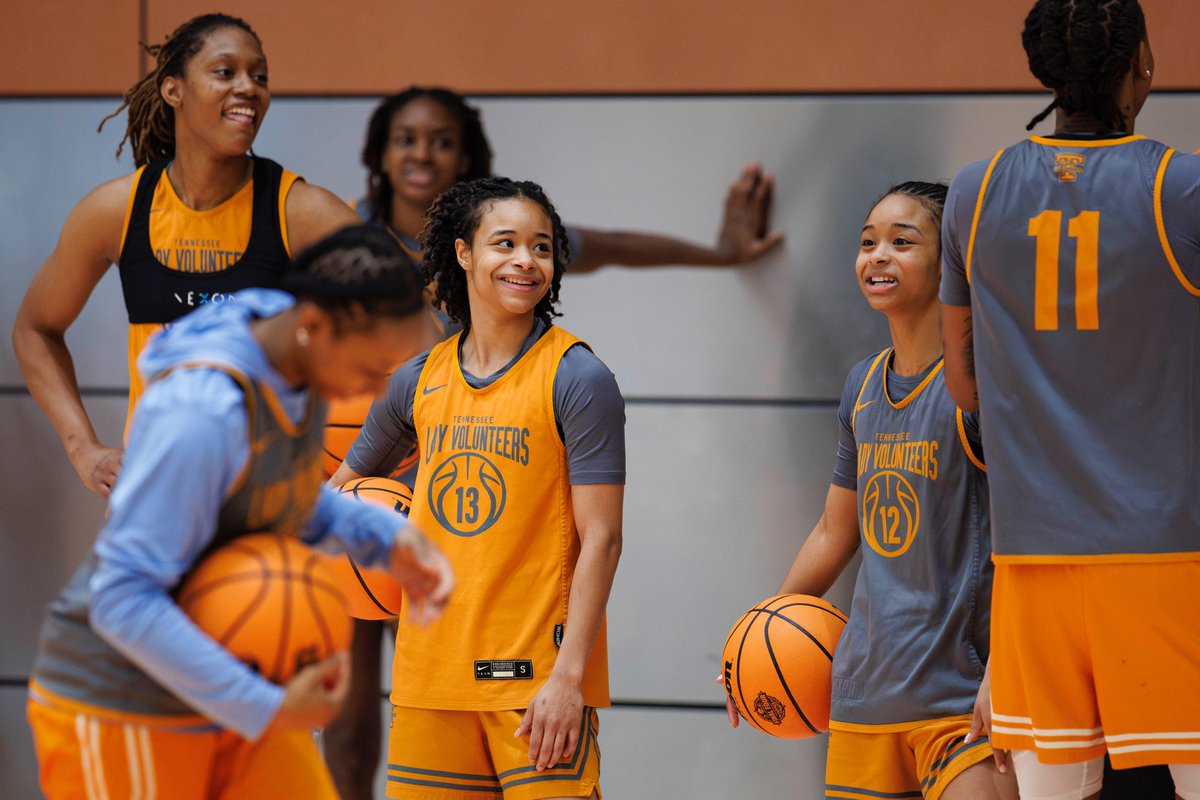 Lady Vols Basketball tweet media