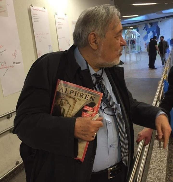 “Hayatım boyunca beni bir kez bile olsun yanıltmayan tek siyasi lider Muhsin Yazıcıoğlu’dur” diyen ömrünü Türk kültürüne, tarihine devlet geleneğine adamış birikimiyle sadece tarihçilere değil, tüm Türk milletine rehberlik etmiş olan Prf Dr İlber Ortaylı Hoca Hakk’a kavuşmuştur.