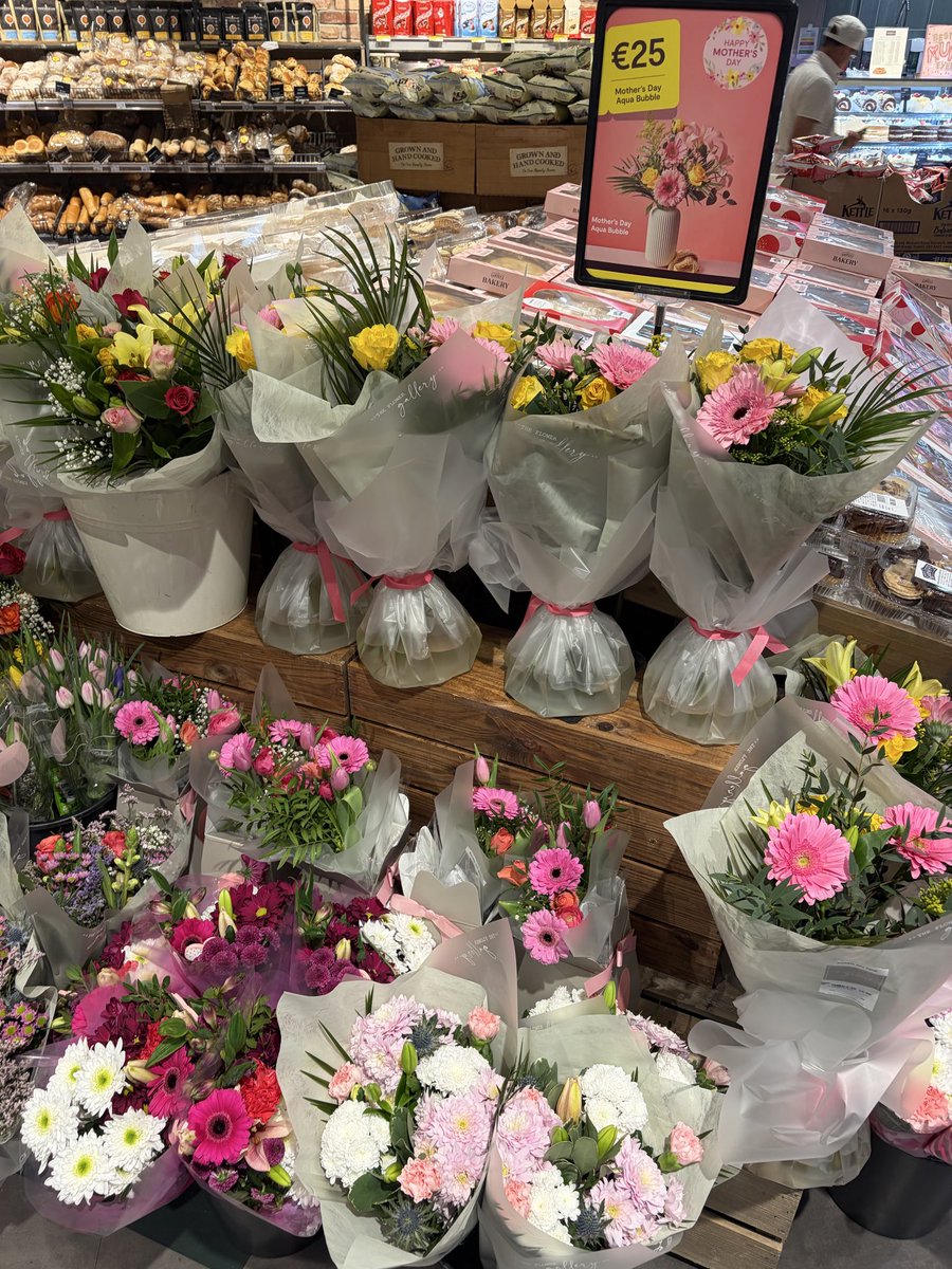 Garvey's SuperValu Dungarvan tweet media