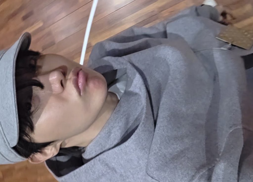 ♡ uarmyhope ⤵︎.′.′