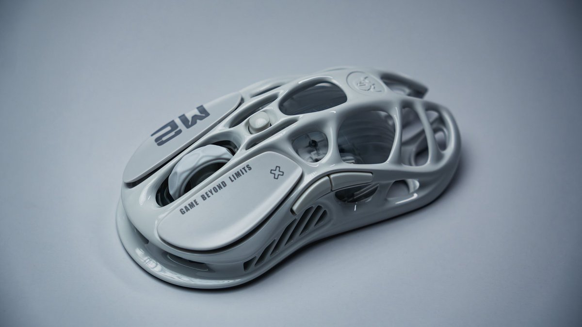 papacharliegames tweet media