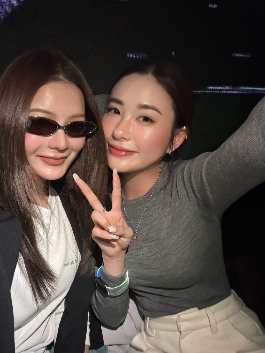 佳瑞Renée (💜,💛) tweet media