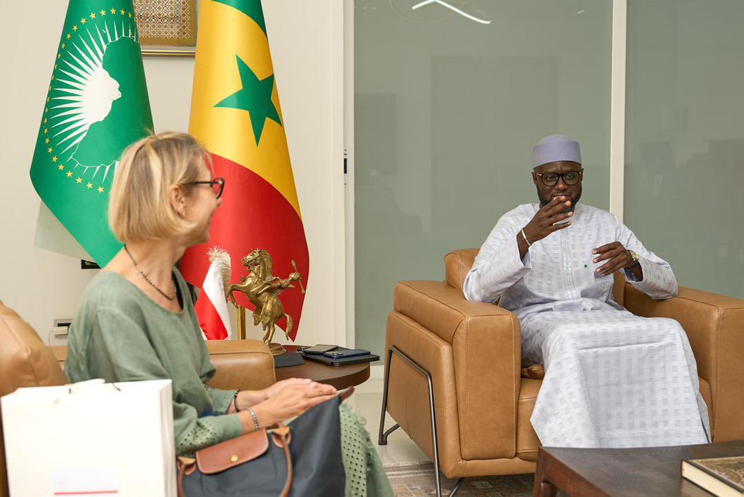 Ambassade de Pologne à Dakar tweet media