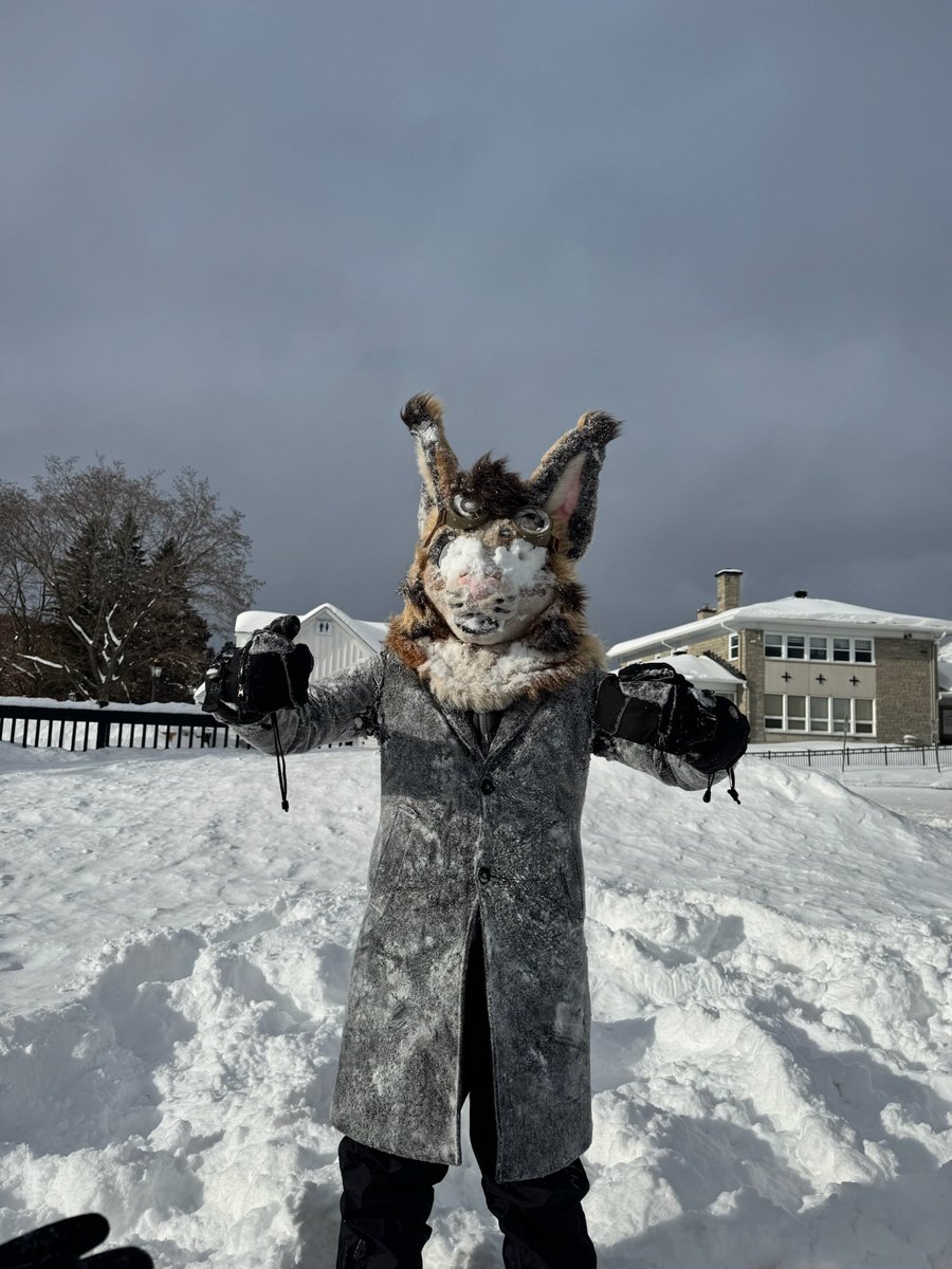 Flynn Lynxley tweet media