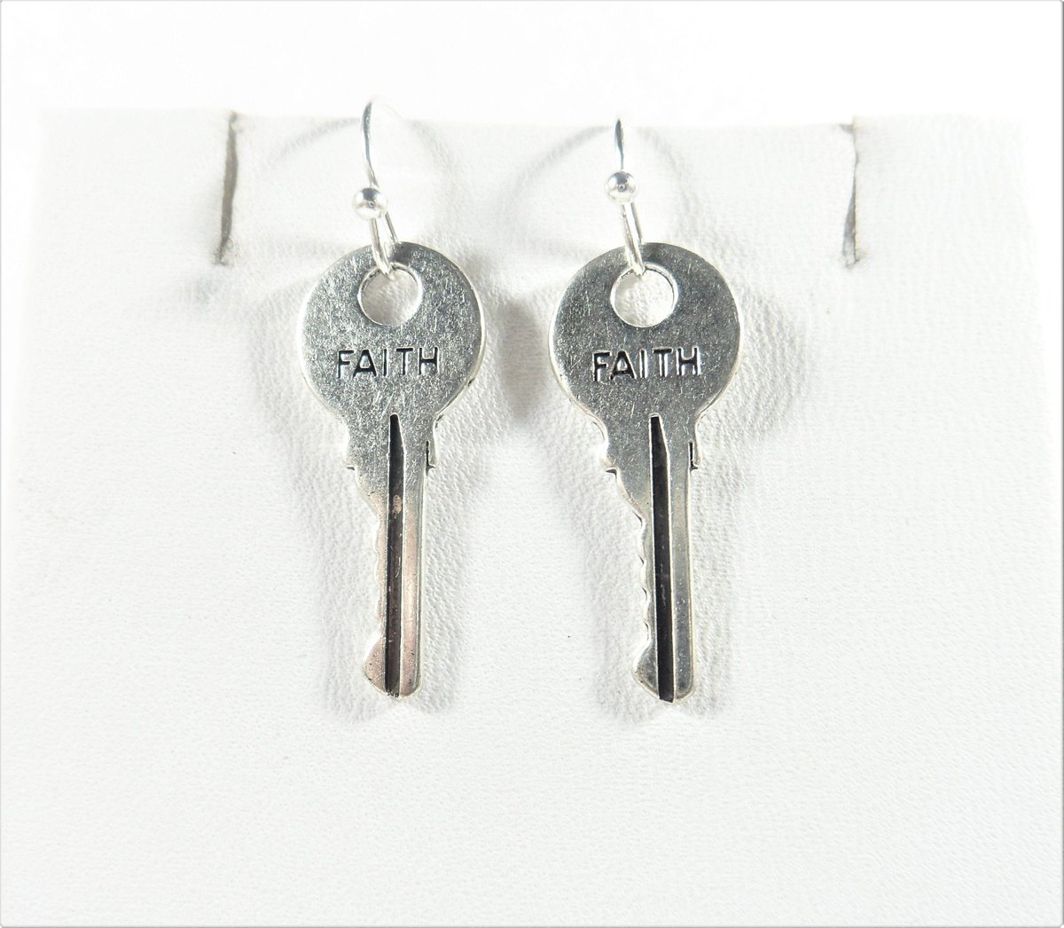 Vallee Rose tweet media