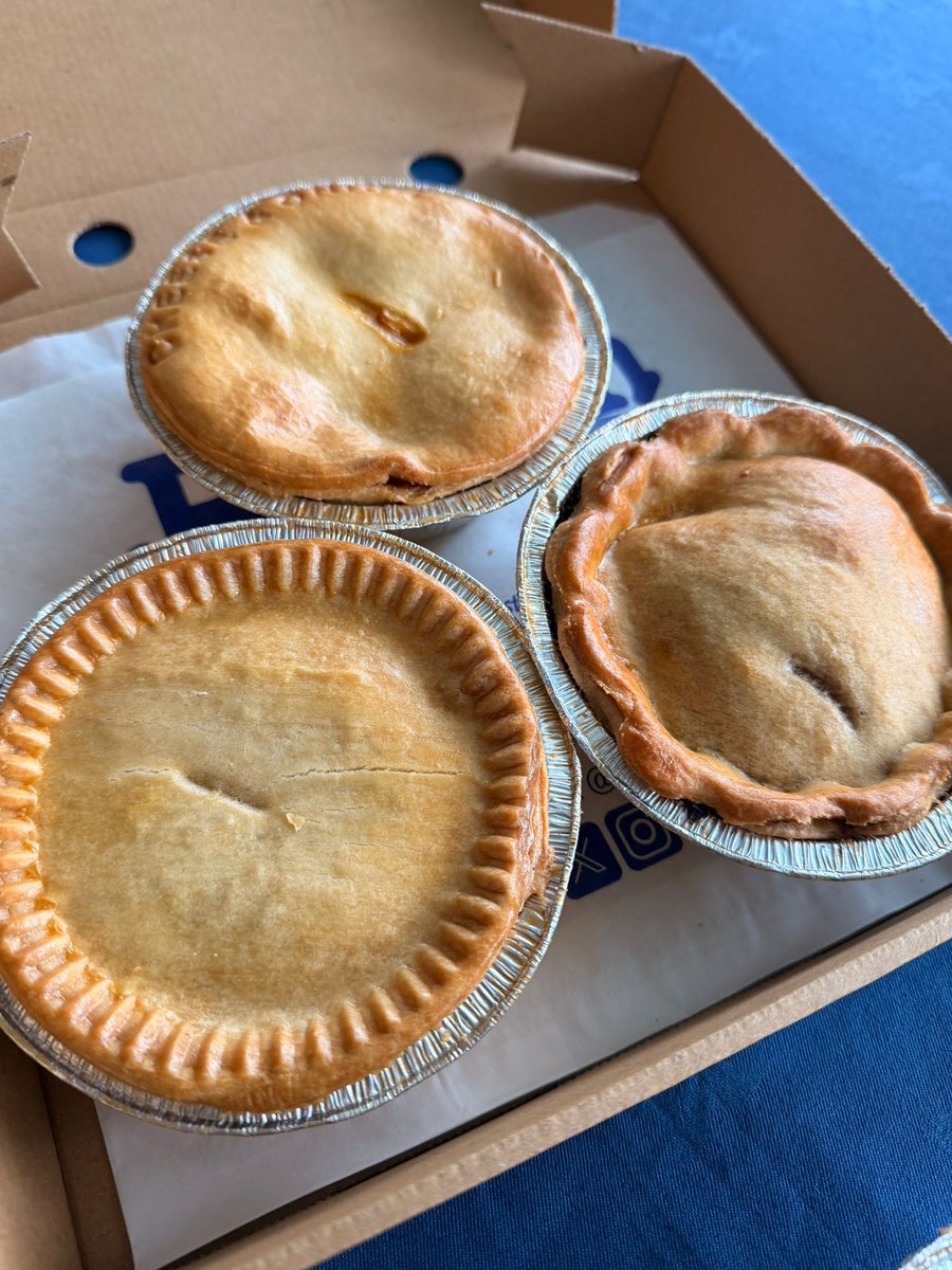 Bury Football Club tweet media