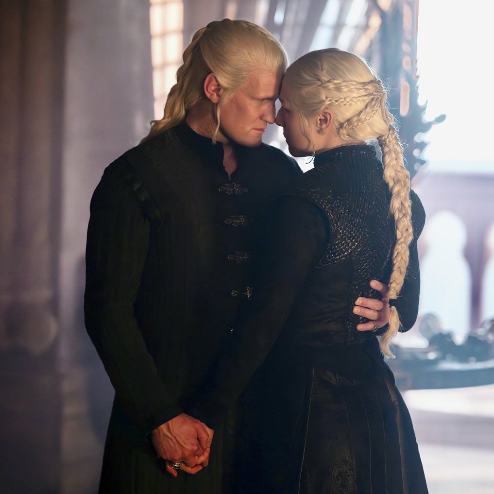 𝙇 𝙞 𝙯 ✧.* tweet media