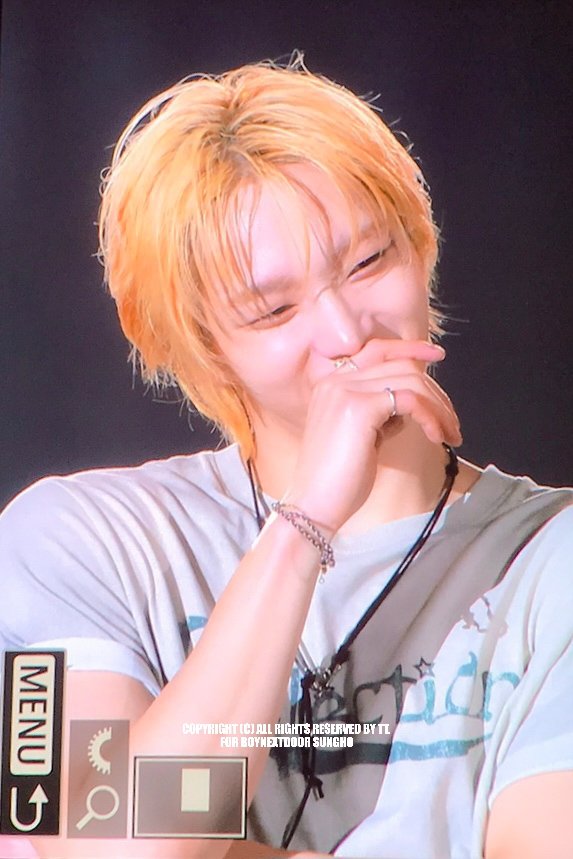 𝐭𝐭. tweet media