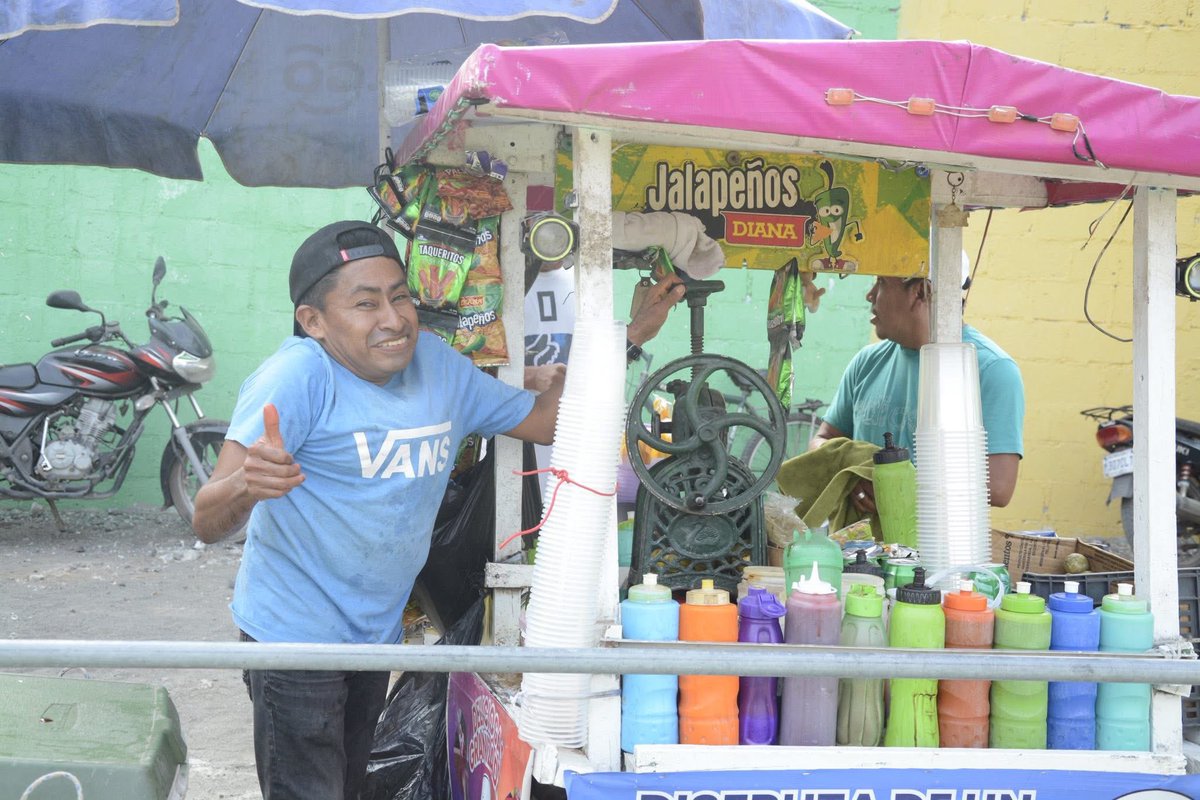 Bendiciones en su negocio amigo <a href="/Cucho_reload/">Don Chucho</a>