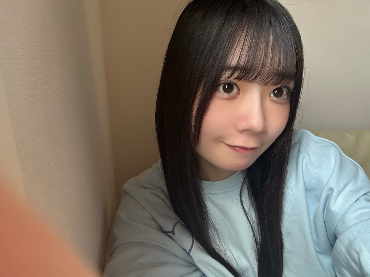 Gukky13's tweet photo. 誕生日おめでとうございまーす🎉

#坂井新奈
#坂井新奈生誕祭 
#日向坂46 https://t.co/beHKKep4NV