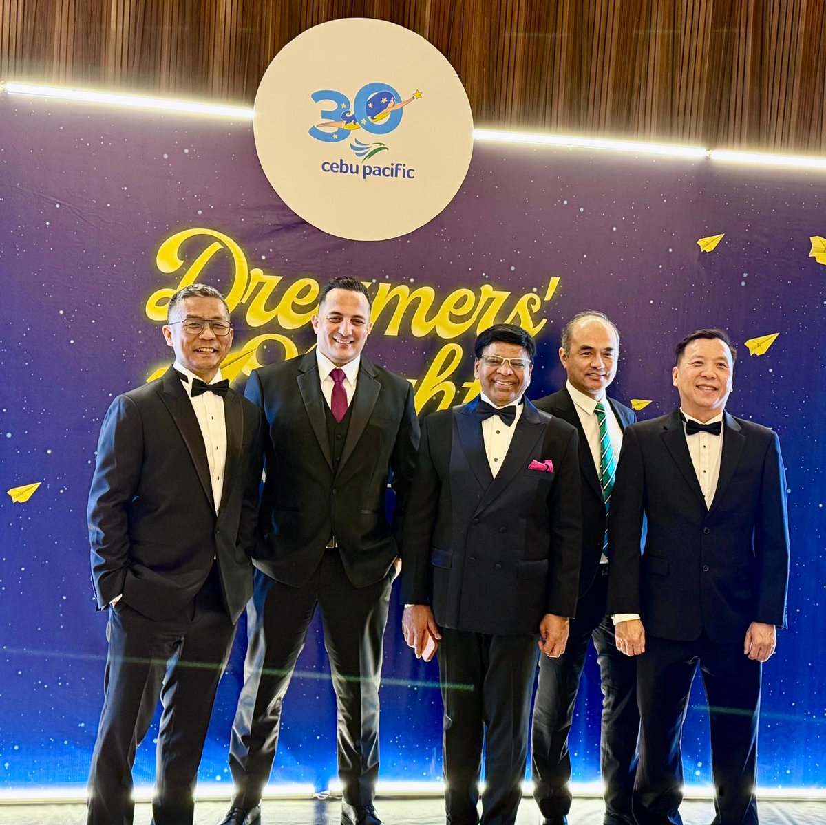 AAR CORP. tweet media