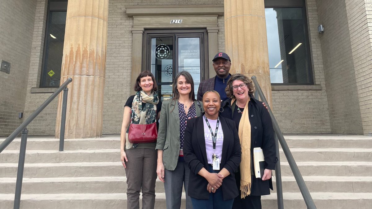 Cleveland Public Library tweet media