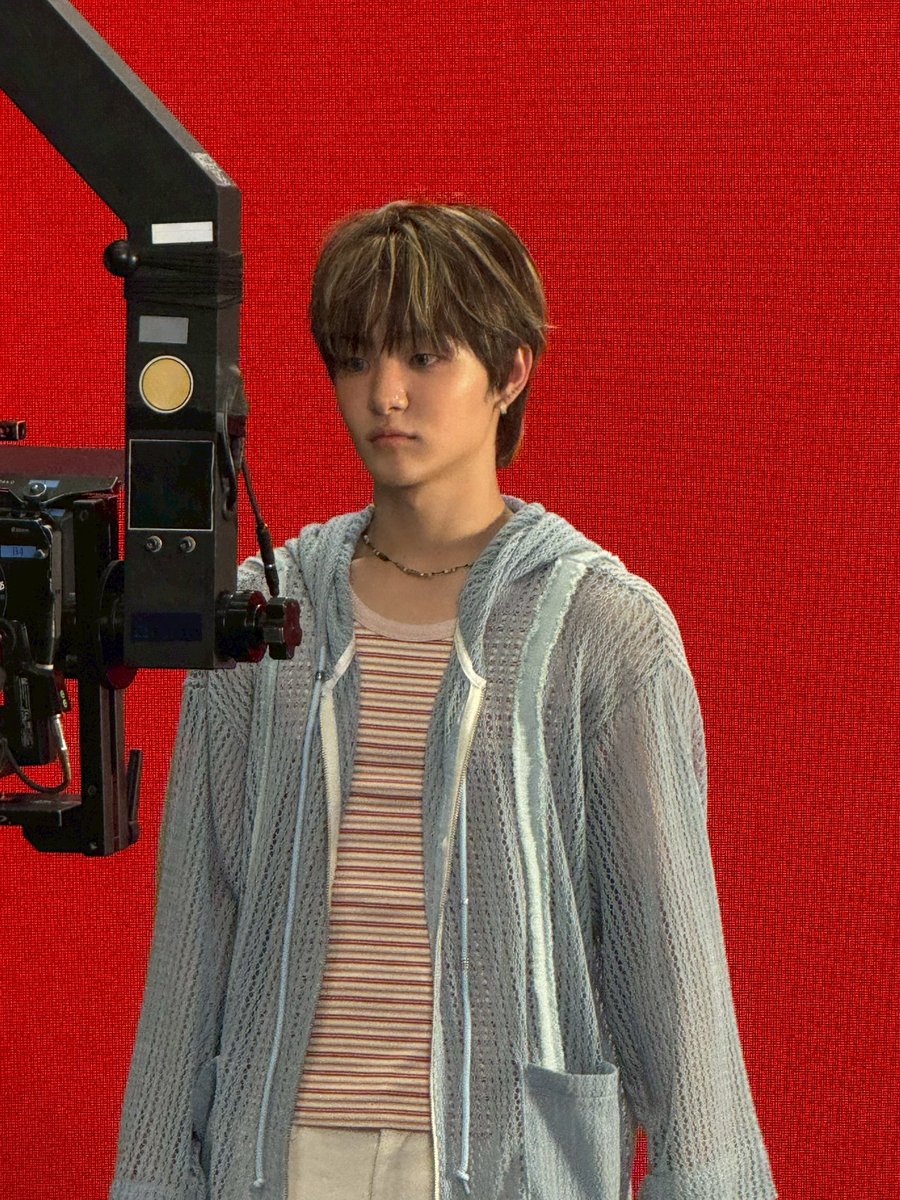 지훈이형! 생일 축하한다~ 항상 팀 분위기 신경 써주고 노력해줘서 고맙다잉 오늘도 기분 좋은 하루 보내자 화이팅이다!!

#해피지훈데이 #박정우 #PARKJEONGWOO #パクジョンウ