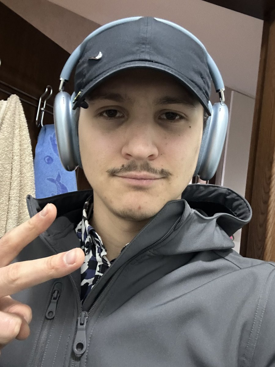 going to grab that coffee &amp; snack

got a lot of content lined up today for Scout &amp; Voice

sights on wins

how’s my team doing?