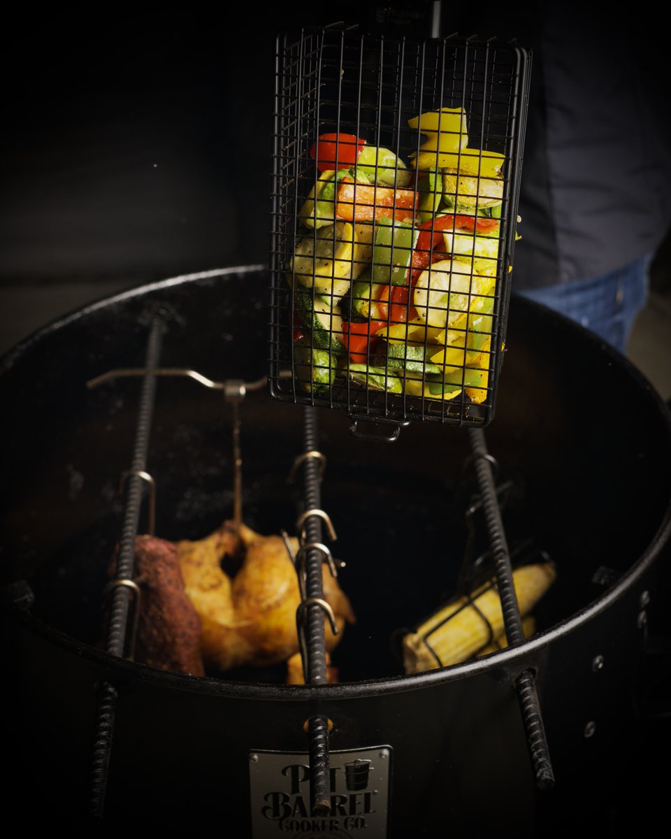 Pit Barrel Cooker Co tweet media