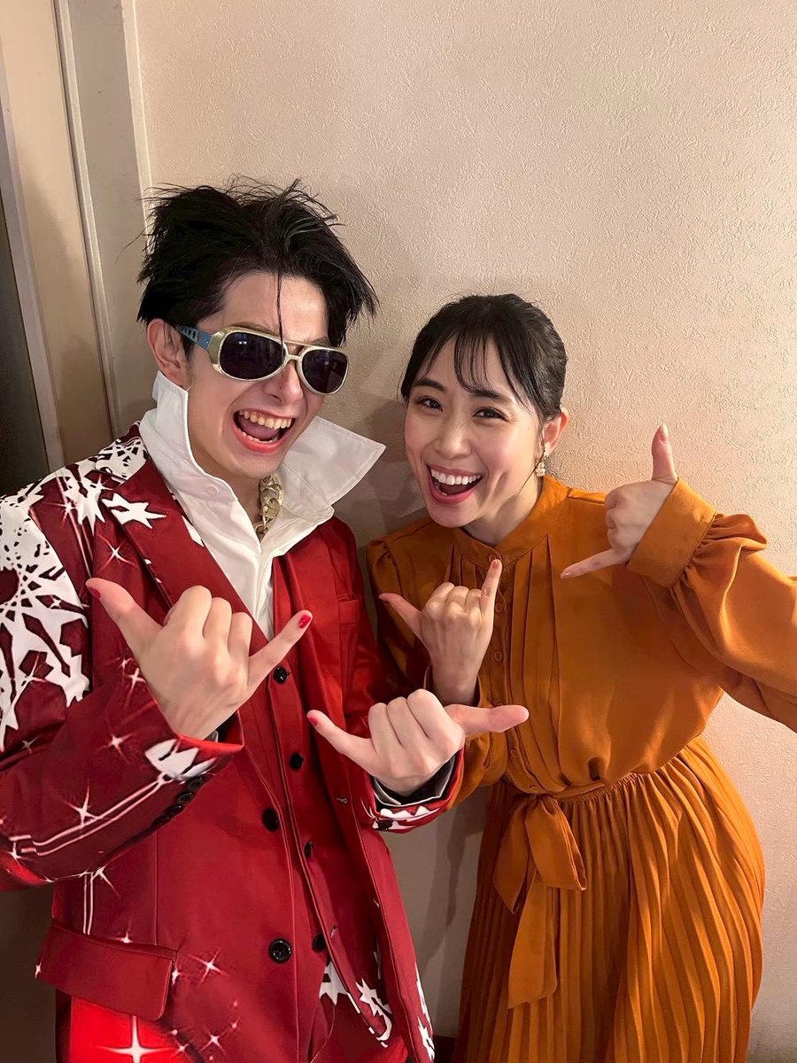 #サンタコム2025 で共演した
小林アスマくん出演

#劇団さいおうば『#独裁者モロン』
初日観劇しました🌈

明治大学の学生演劇から始まった劇団
末恐ろしいってこういうことだなぁ✨

きっと細かいところをみたら荒削りなんだけど、それは伸び代でしかなくて。
本当に素敵でした。