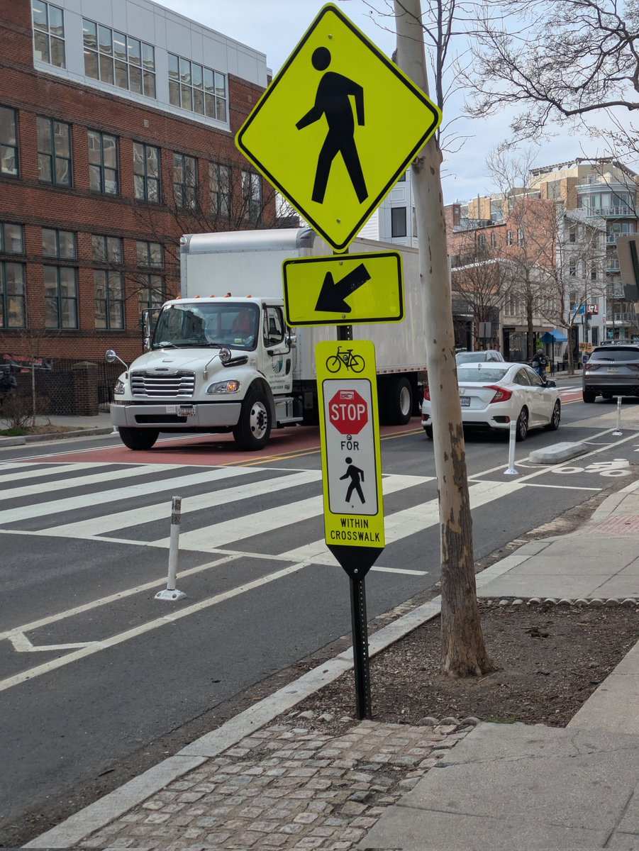 Car Problems tweet media