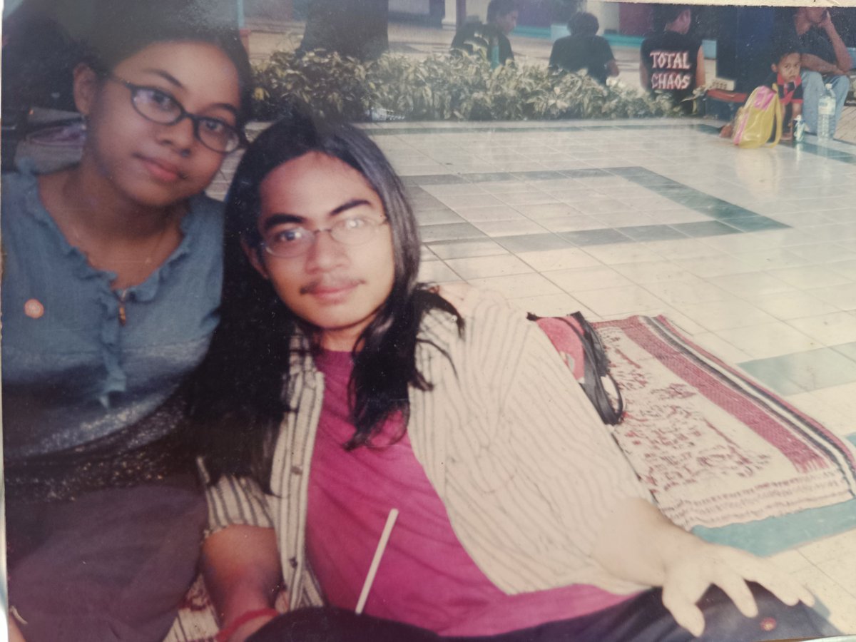 Pernah muda dengan rambut panjang