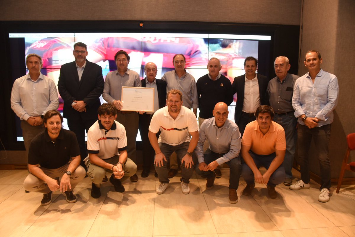 Martín Kerchner Tomba tweet media