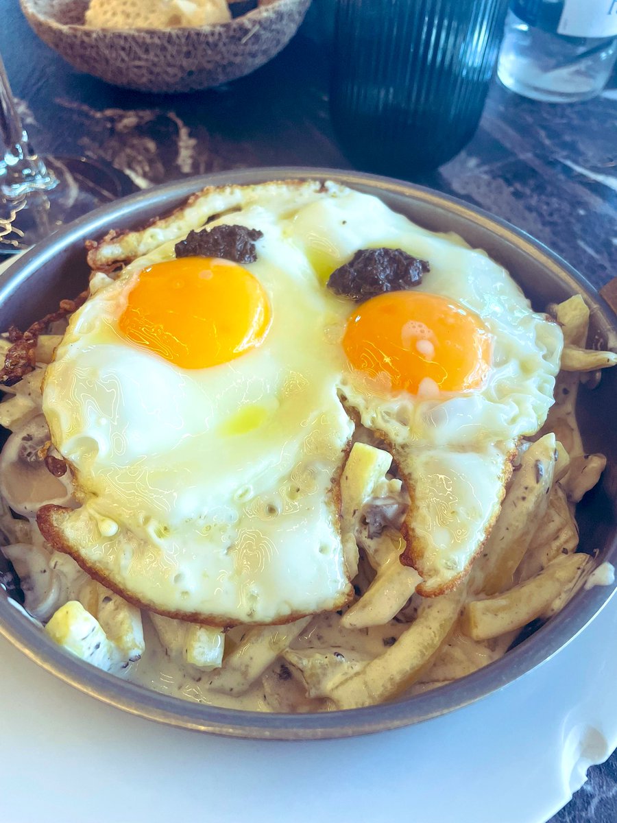 CathyMac 🥂 tweet media