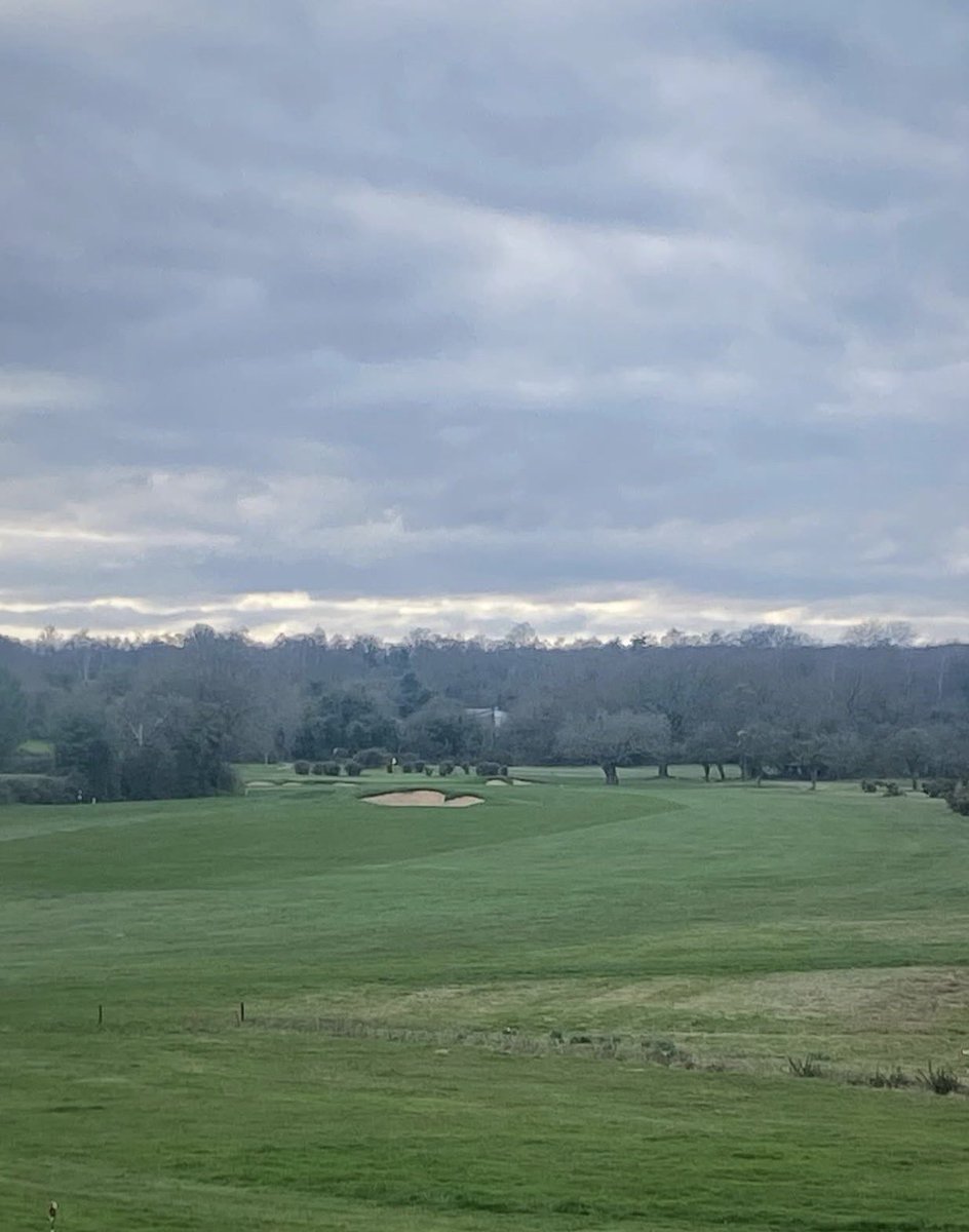 LindrickGolfClub tweet media