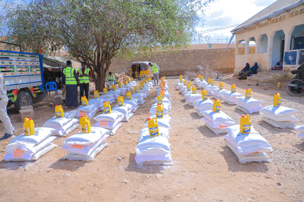 SIMAD University tweet media