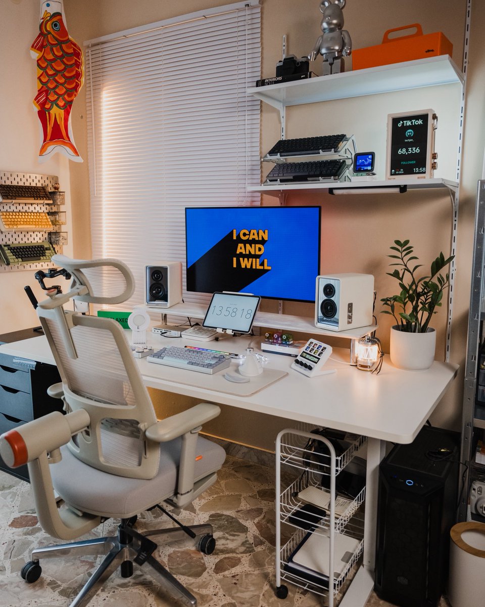 techjee_ tweet media