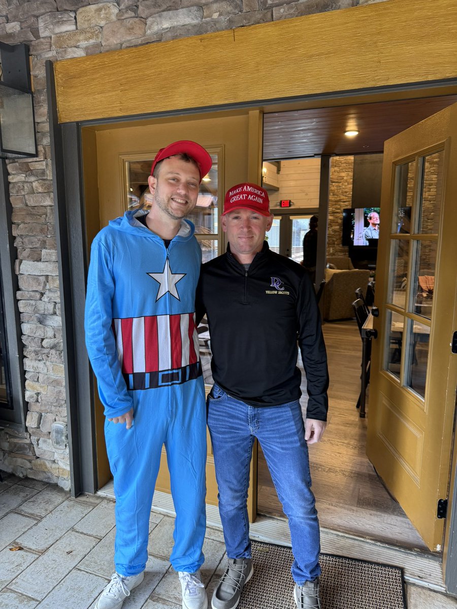 Sean 🇺🇸🏈🚤 tweet media