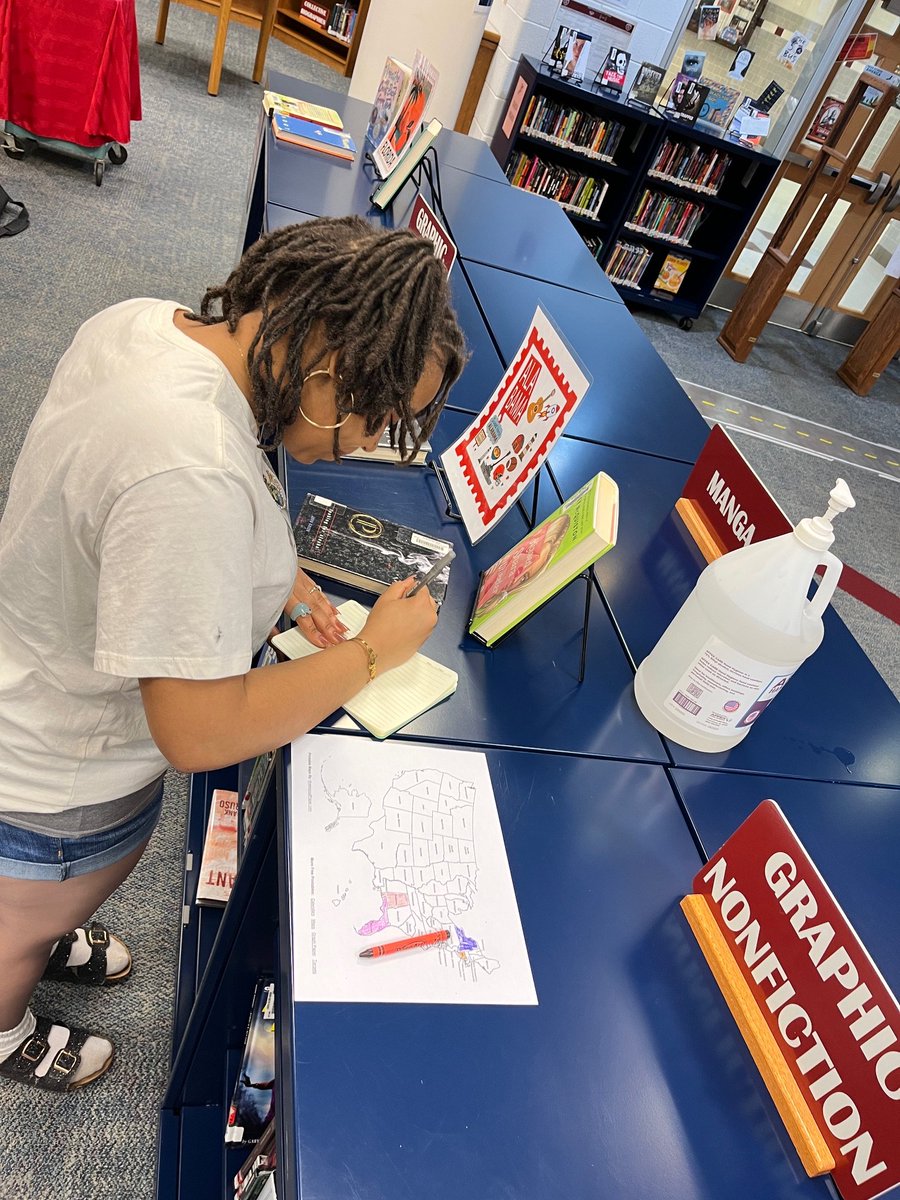 TDHS ReadsEverywhere tweet media