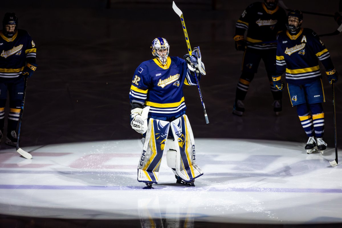 AugieMHockey's tweet photo. Josh Kotai named CCHA Player of the Year 🤩

🗞️ » https://t.co/Y1Kn9WAL57

#WeHoldThePen ⚔️ #BuildingChampions https://t.co/TlijxrOB9Q