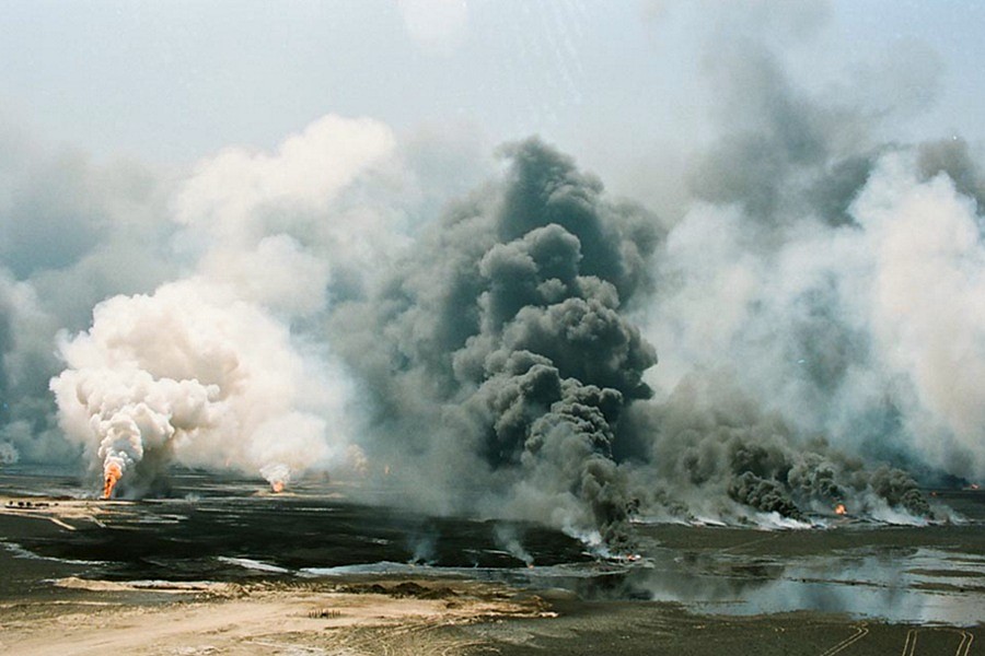 WetTribe's tweet image. Emerging environmental harm and risks from the War in Iran: Pollution incidents are placing people and ecosystems at risk of acute and long-term harm, and lead to substantial environmental damage as the war continues. #WetTribe #TidetotheOcean #FridayFieldUpdate #IranWar #Ecocide