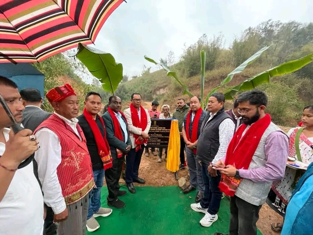 DeepankarMazum2's tweet photo. Rongteke Village
A long-awaited dream of the villagers is finally becoming a reality. With the initiative of the MLA of Bokajan,@DrNumal  Momin, a bridge will be constructed to provide better connectivity and transportation for the people of the entire region.
Sincere thanks https://t.co/SH5TrpSoZh