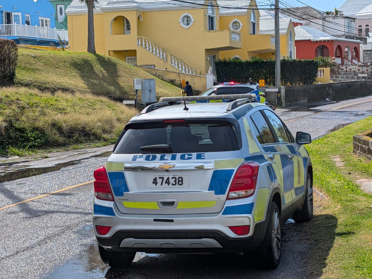 Bermuda Police Service tweet media