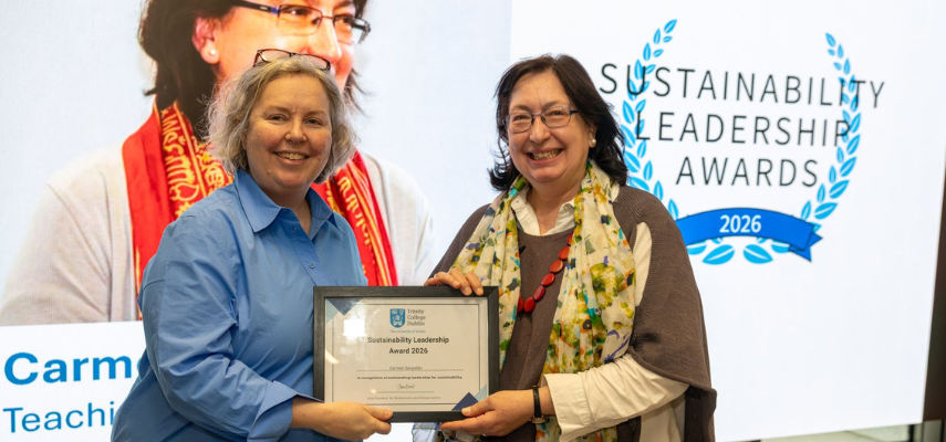 ¡Felicidades! to our colleague Carmen Sanjulián (Department of Hispanic Studies) who was presented with a 2026 Trinity Sustainability Leadership Award, in recognition of the module she designed: 'Sustainable Futures in Spanish-speaking Contexts'.

tcd.ie/langs-lits-cul…