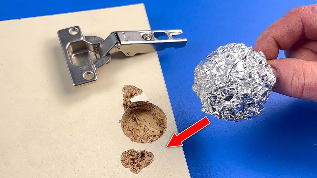gerpep's tweet photo. Aluminum foil hack even surprises veteran carpenter. https://t.co/pQsk8CDlgq https://t.co/d24FkvadlM