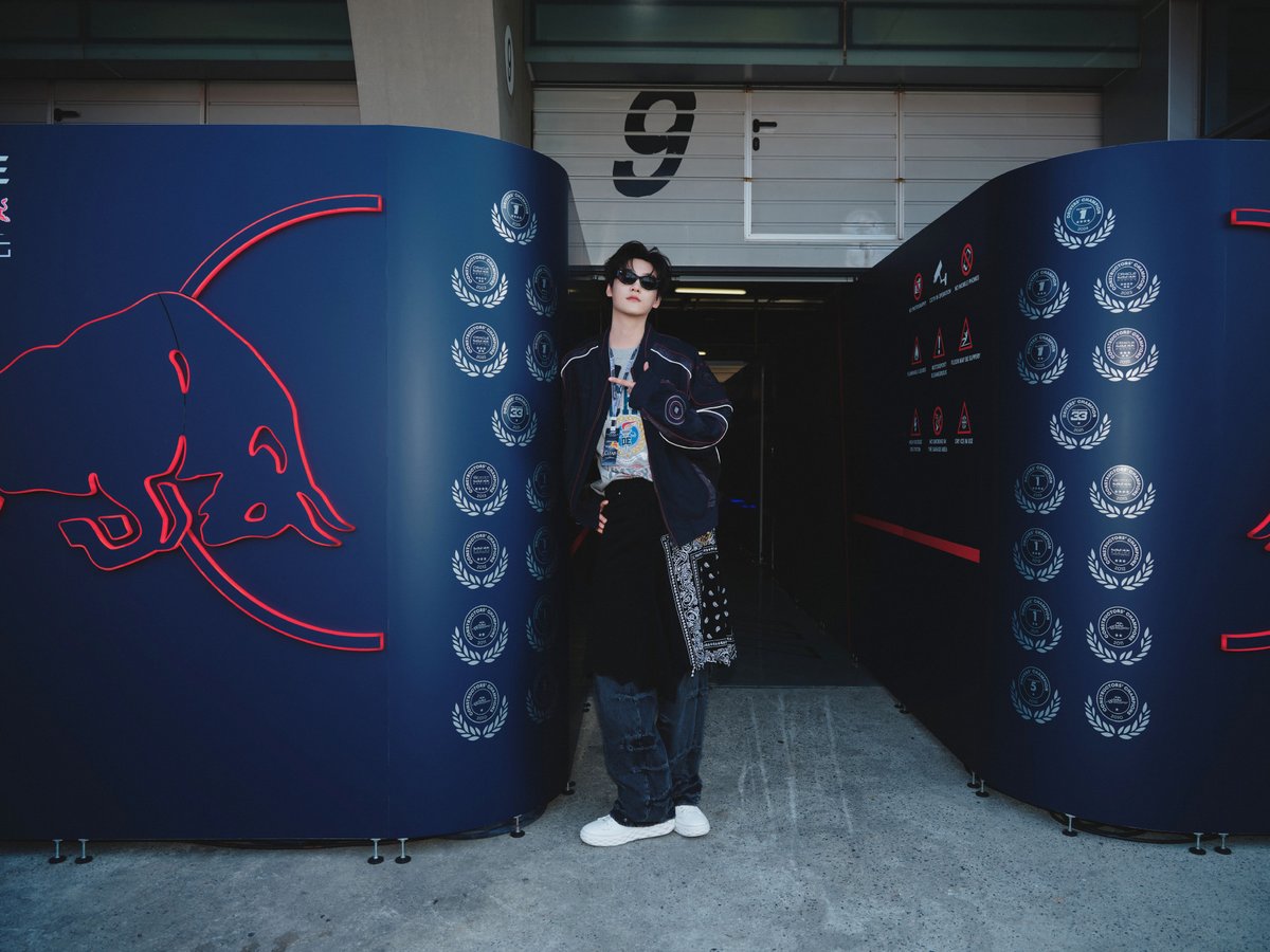 ๐๐ข๐๐ง ๐๐๐ข tweet media