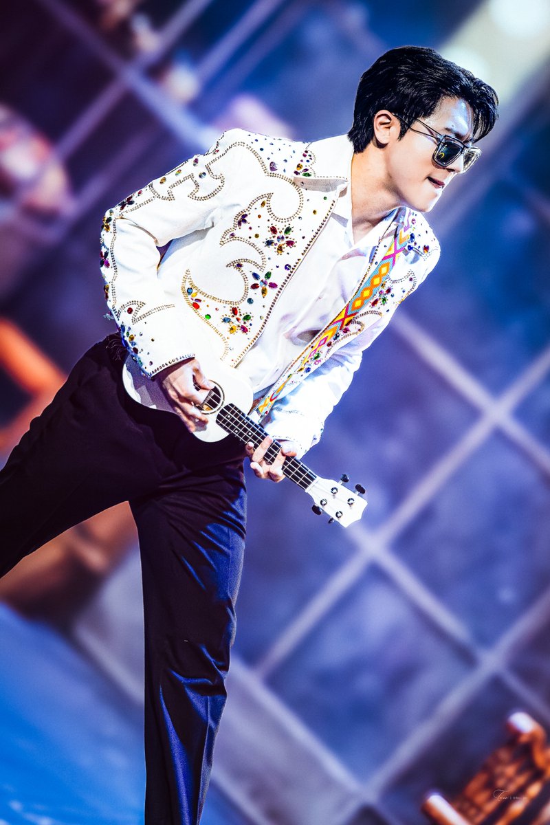 𝗧𝗘𝗦𝗦 tweet media