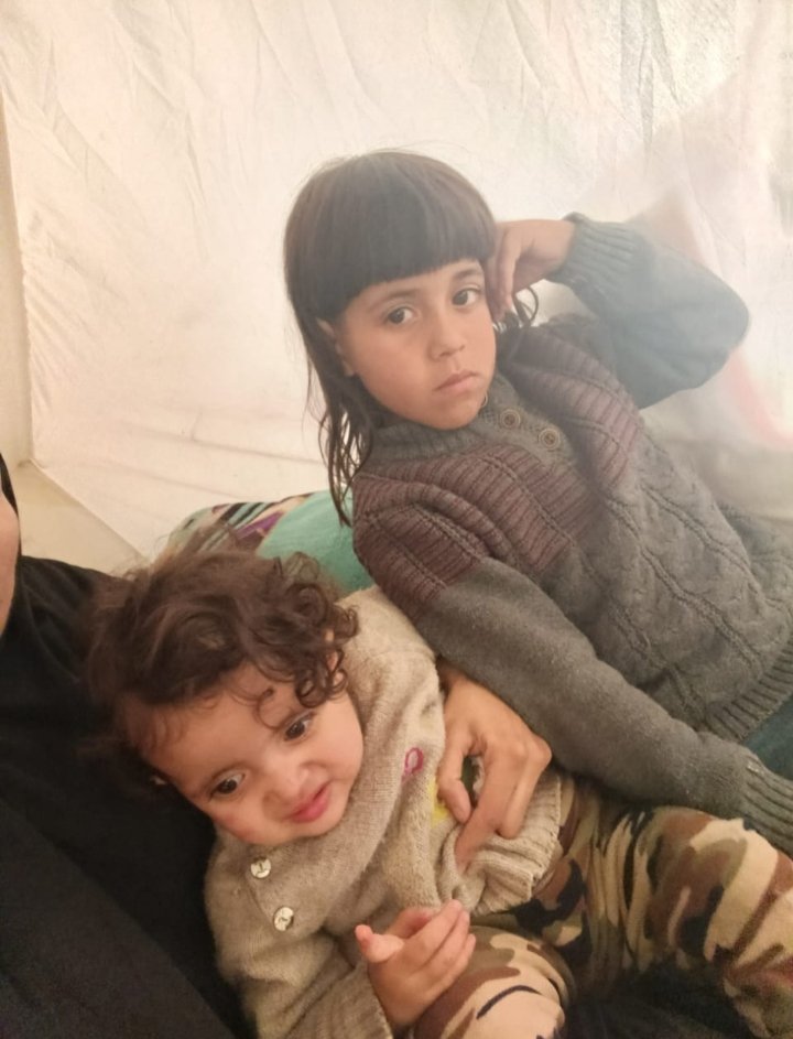 rnysn119667's tweet photo. Eid al-Fitr is just around the corner, and I'm so sad for my young children. I haven't received any donations for days. Please help me with $100 to buy them Eid clothes. Bring a smile to their faces. Share my post and support me🙏💔.
https://t.co/YXOyOza1wV https://t.co/RuvfLgvSIh