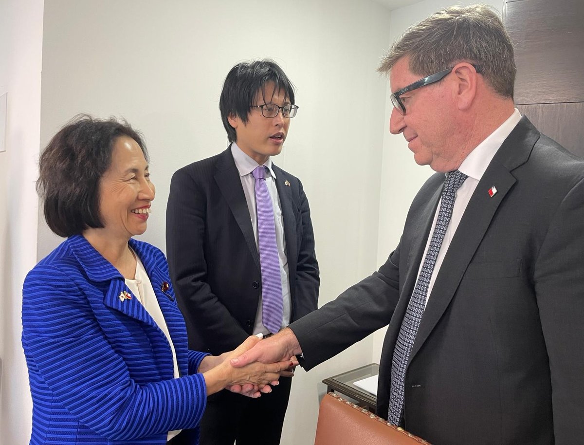 Embajada del Japón en Chile tweet media