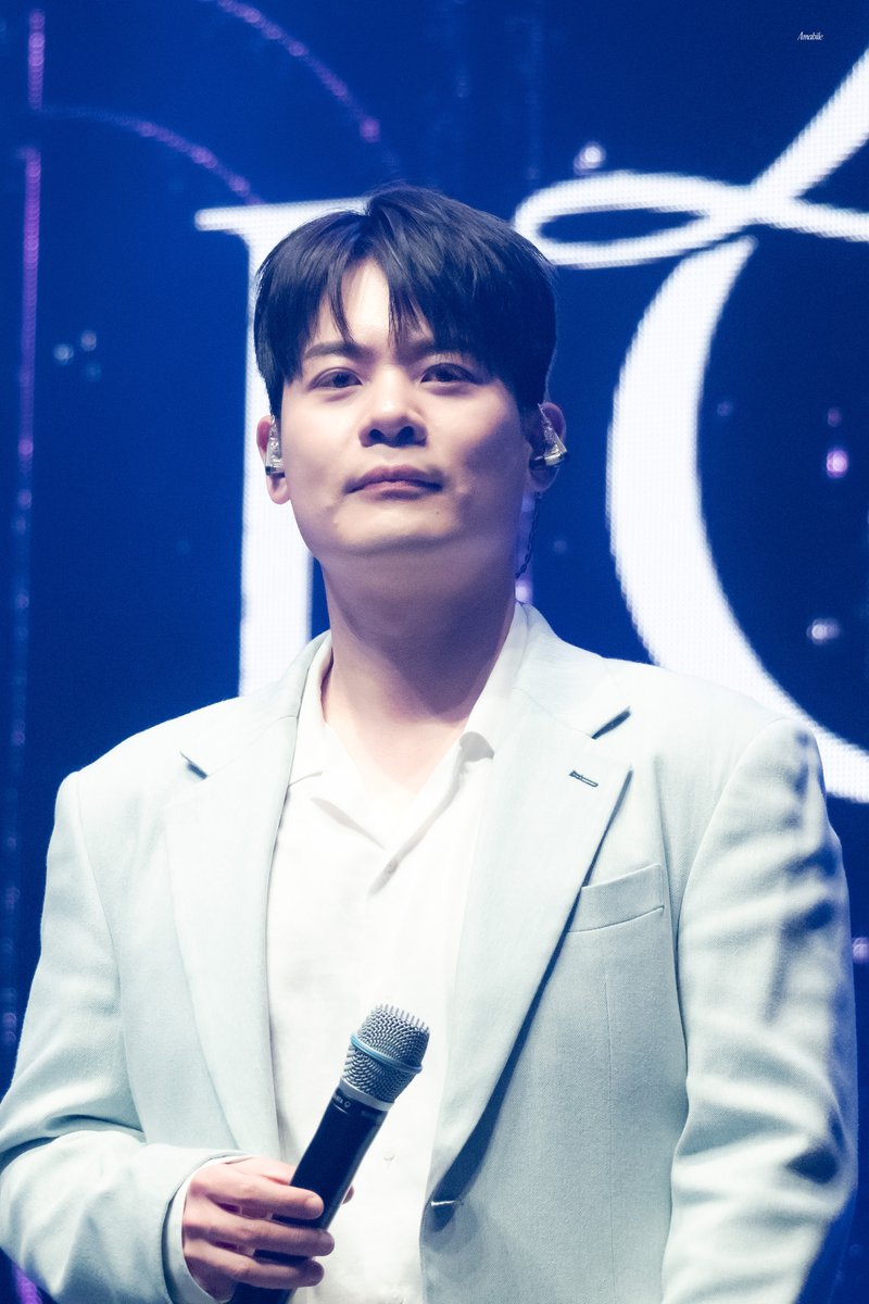 260313 광양매화축제 맞이 2026 신춘 음악회 공연

눈 마주쳤다👀

#라포엠 #유채훈 #LAPOEM