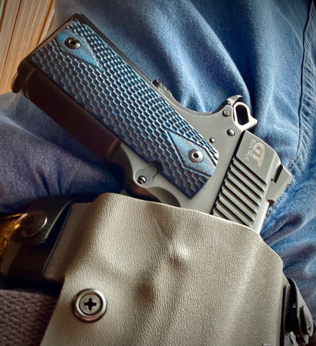 Tom Gresham tweet media