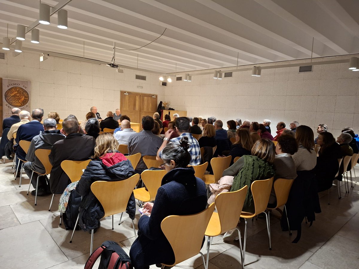 Ateneo de Salamanca tweet media