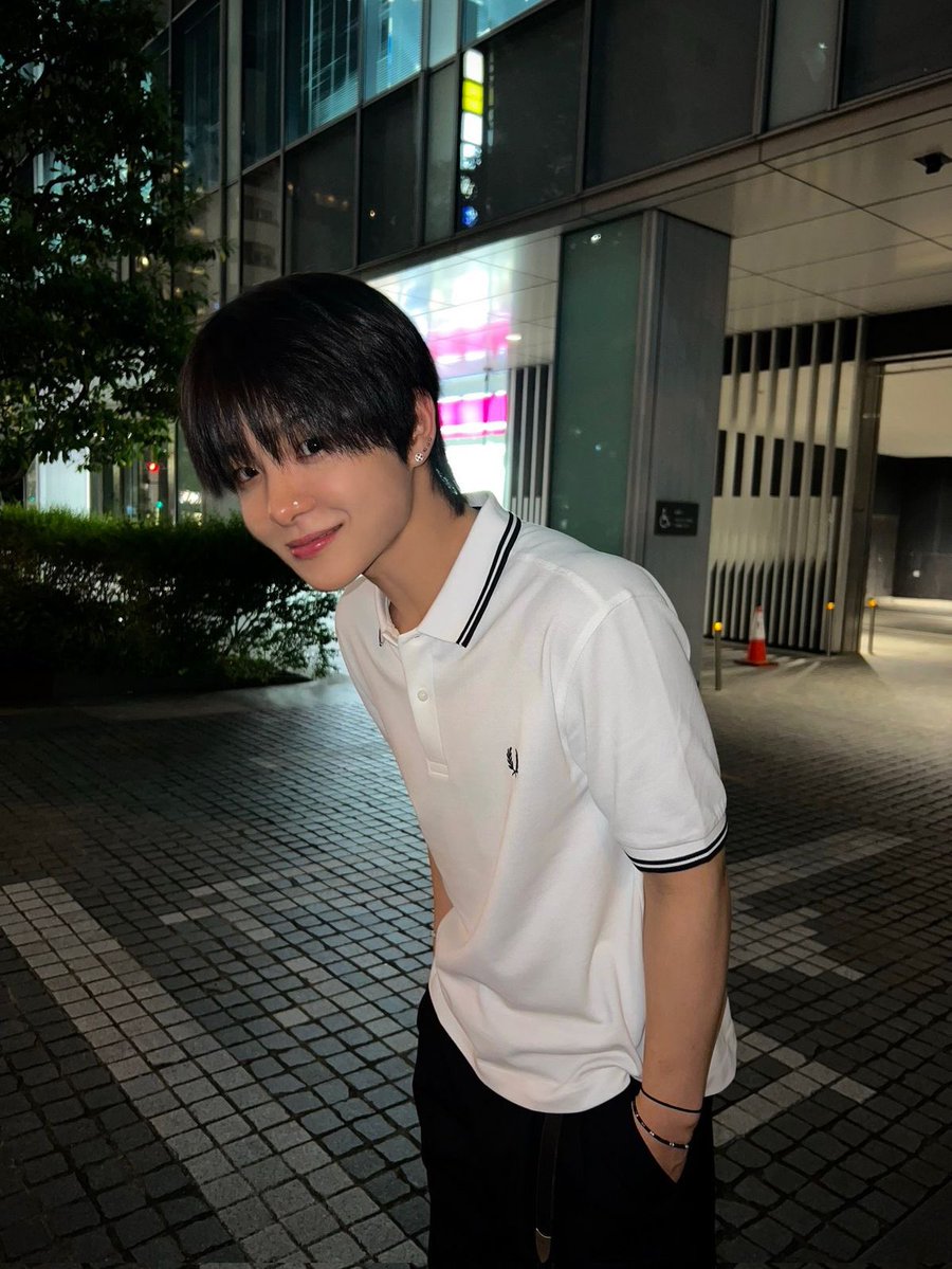 TREASURE BASE tweet media