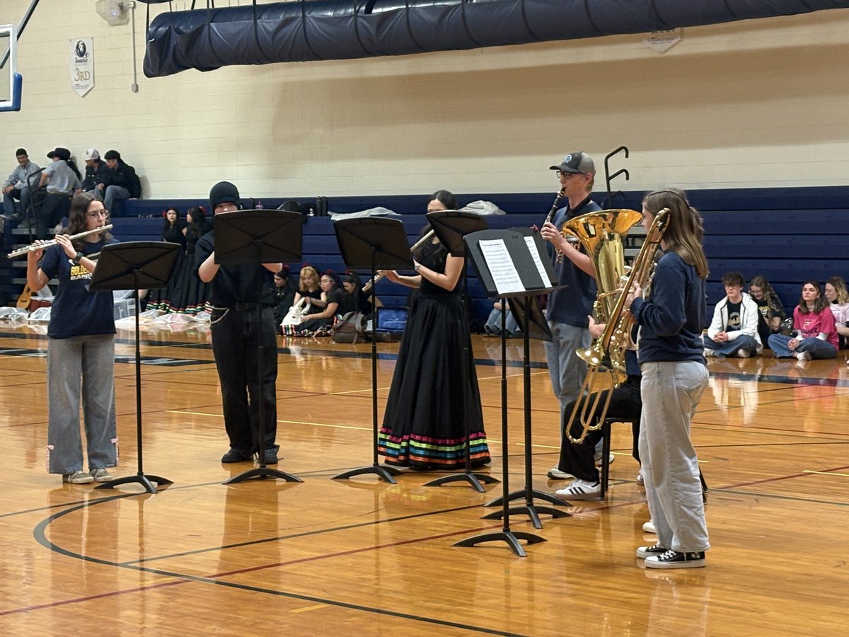 FrederickHSGoldenEagles tweet media