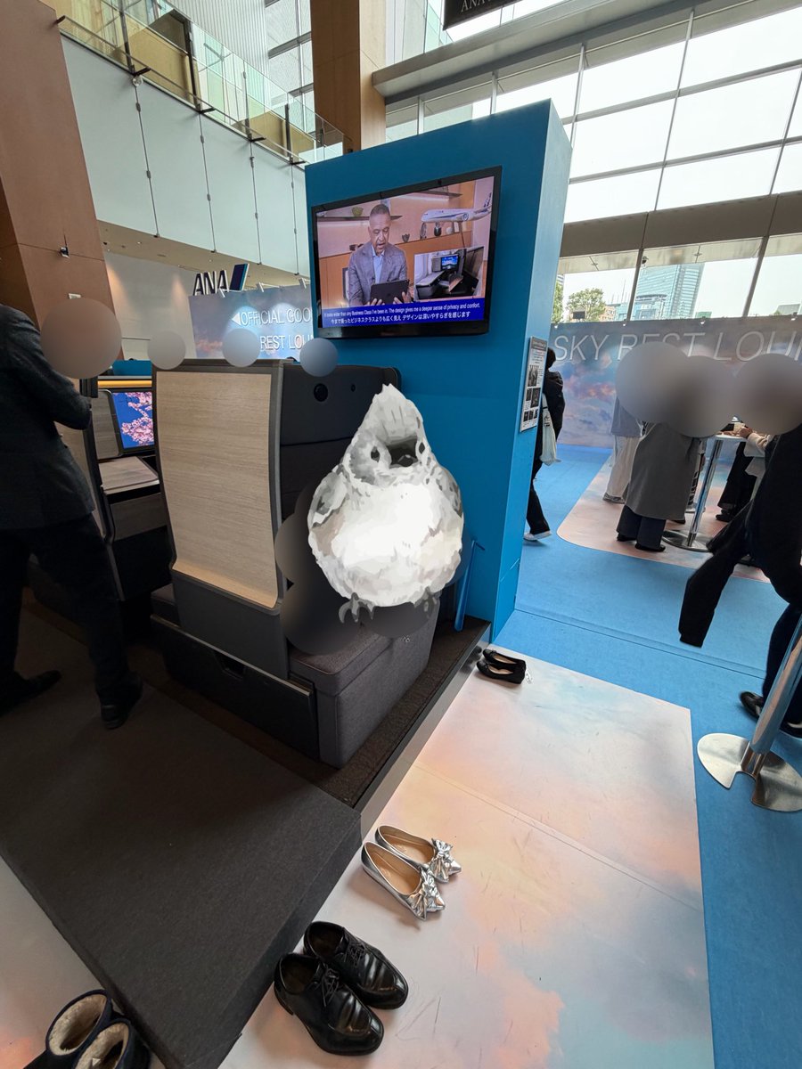 gocciag147777's tweet photo. ⭕️V&V: 土足厳禁🚫 ANA Future Experience 🛋️新シート体験会
・ランチ休憩2時間⏰OFFICE出兼ねて予約しました😊
・新シート💺C/PY/Y 体験しますた❣️
・朝8時から働きまして2時間休憩也
・FXの🛋️お座敷感、良いですね✨まっターリ出来そう💓
📍記念に会場で🌺ずた袋🧸4匹、機内販売も購入😊 https://t.co/tgCIU8YEyo