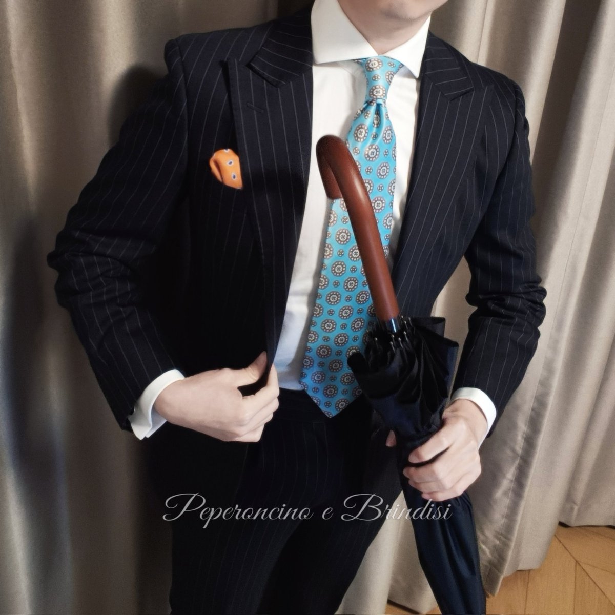 MAPsuitandtie tweet media