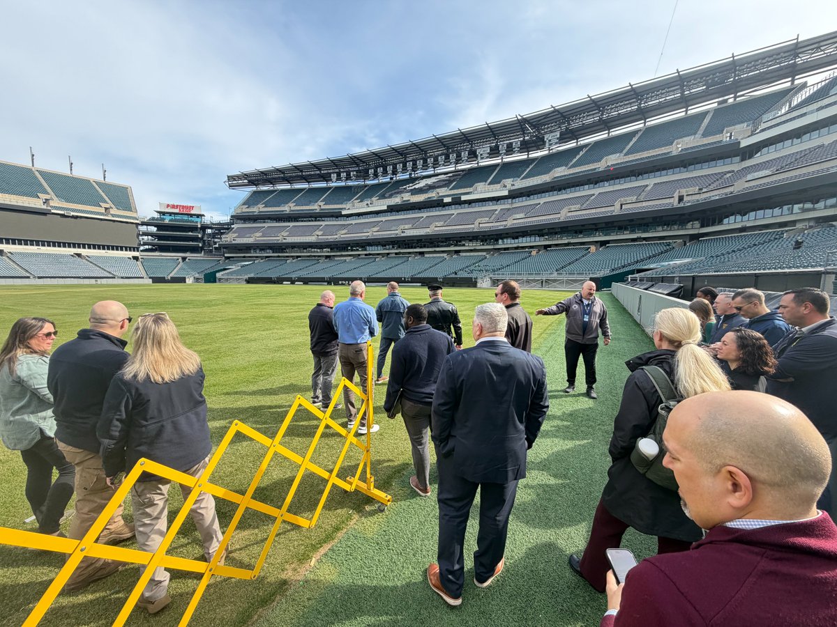 Philadelphia OEM tweet media