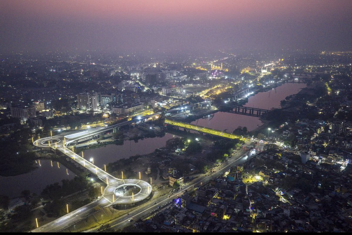 India Tech & Infra world tweet media